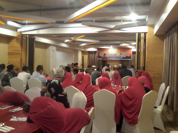 DPW APSI Riau Gelar Buka Bersama Anak Yatim